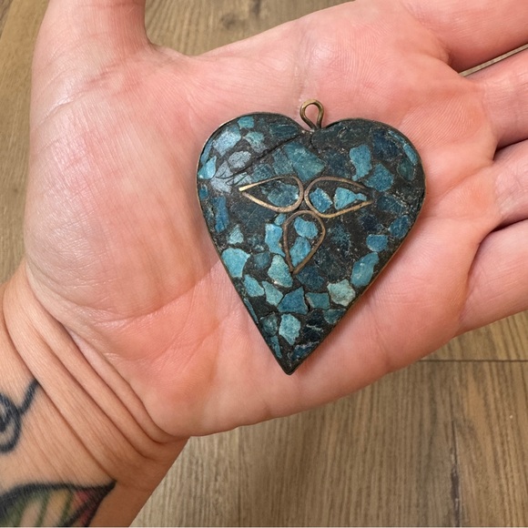 Vintage 1960 Turquoise Chip Mosaic Pendant - Picture 2 of 5